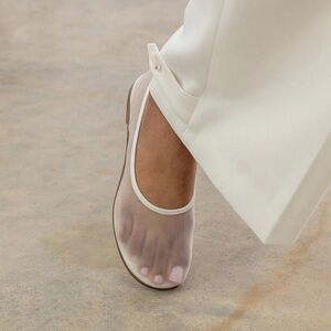Dear Frances Balla Mesh Ballet Flats White Shoes Women’s Sz 35EU/ 5.5US